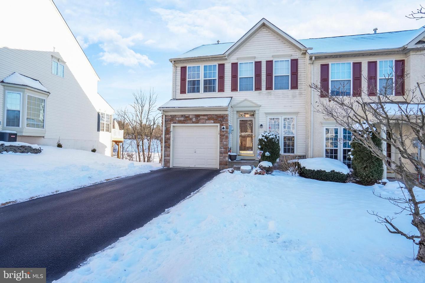 12 Creekside Drive, Pottstown