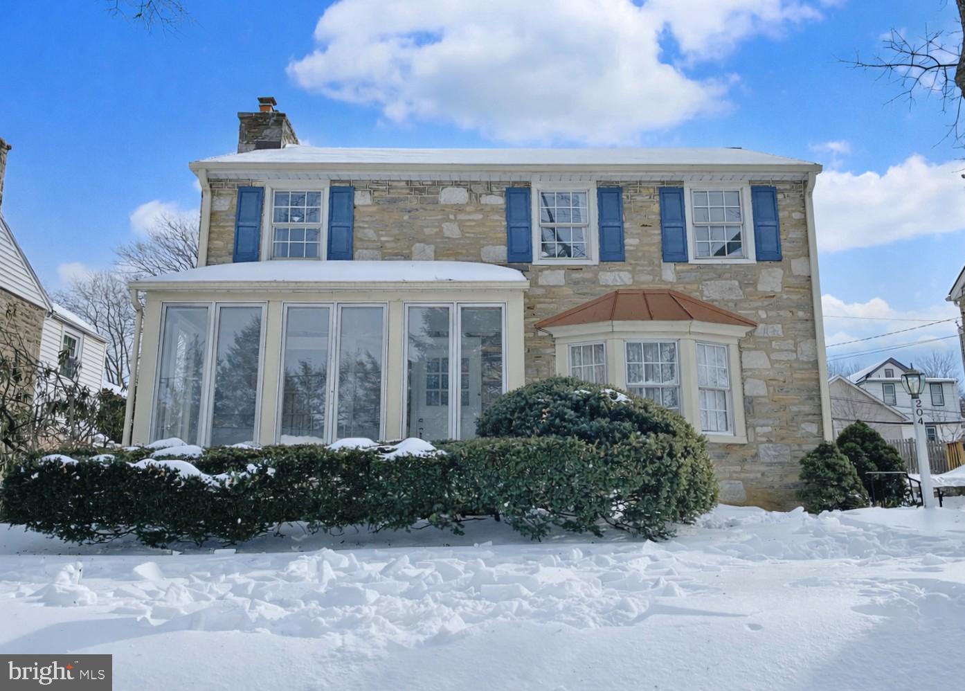 204 Runnymede Avenue, Jenkintown