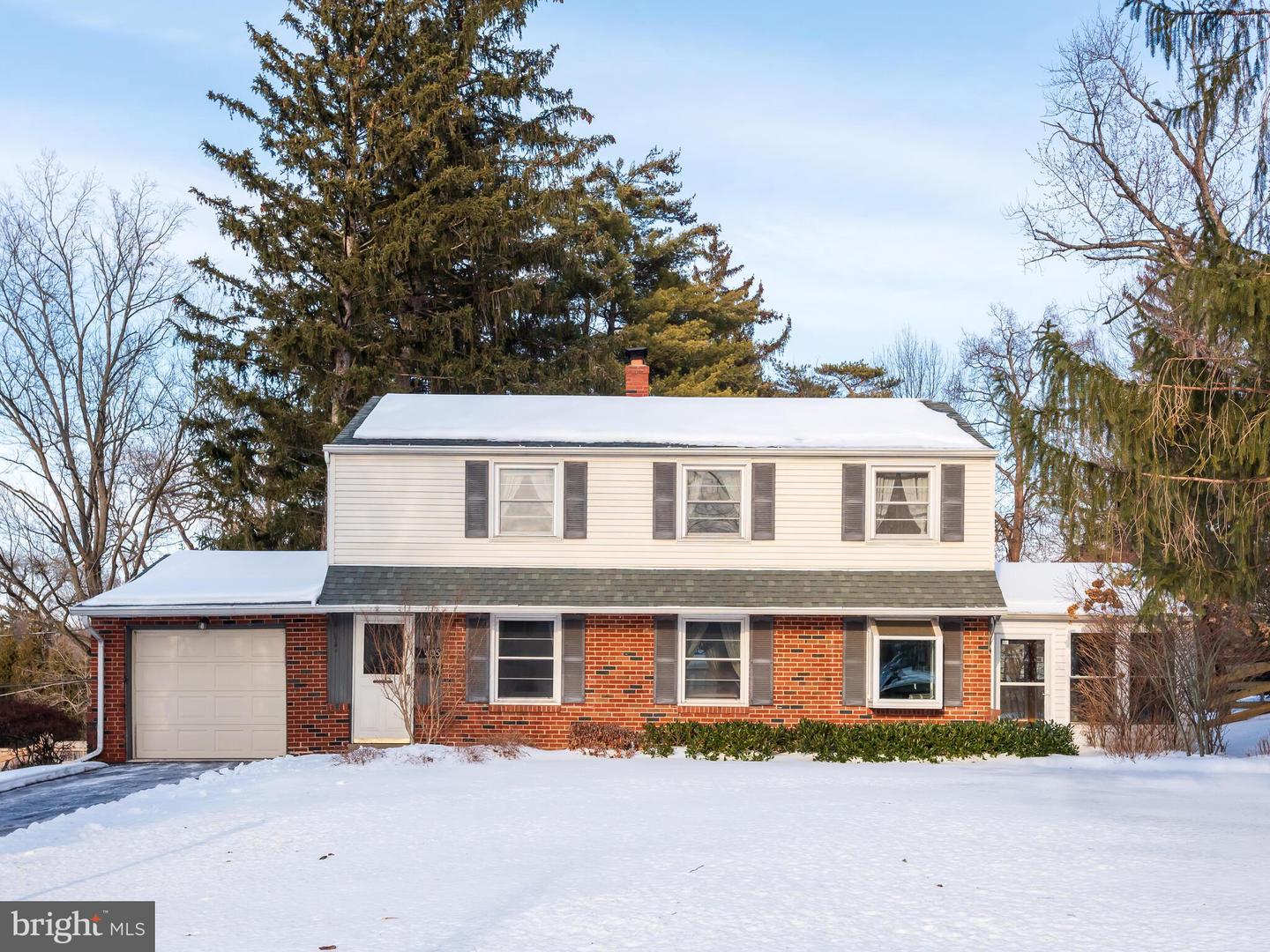 405 Revere Road, Lafayette Hill