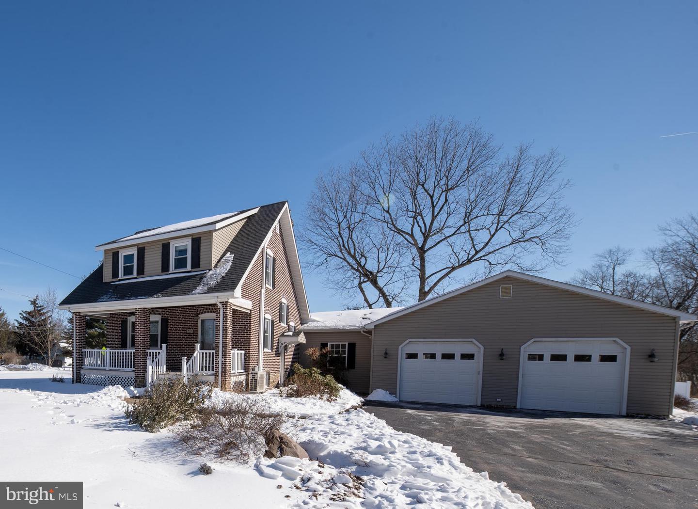 1309 W Orvilla Road, Hatfield