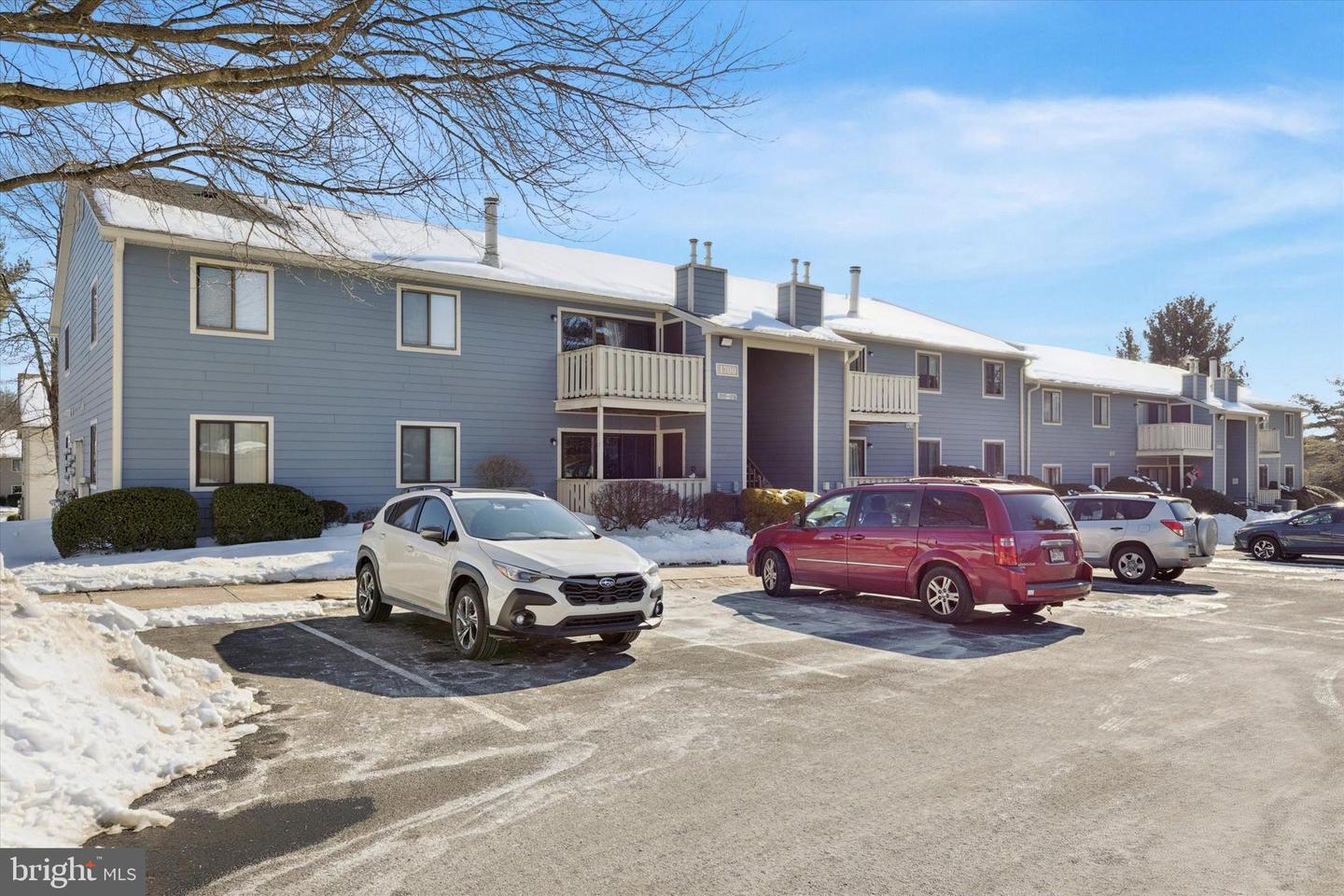 1712 Morris Court, North Wales