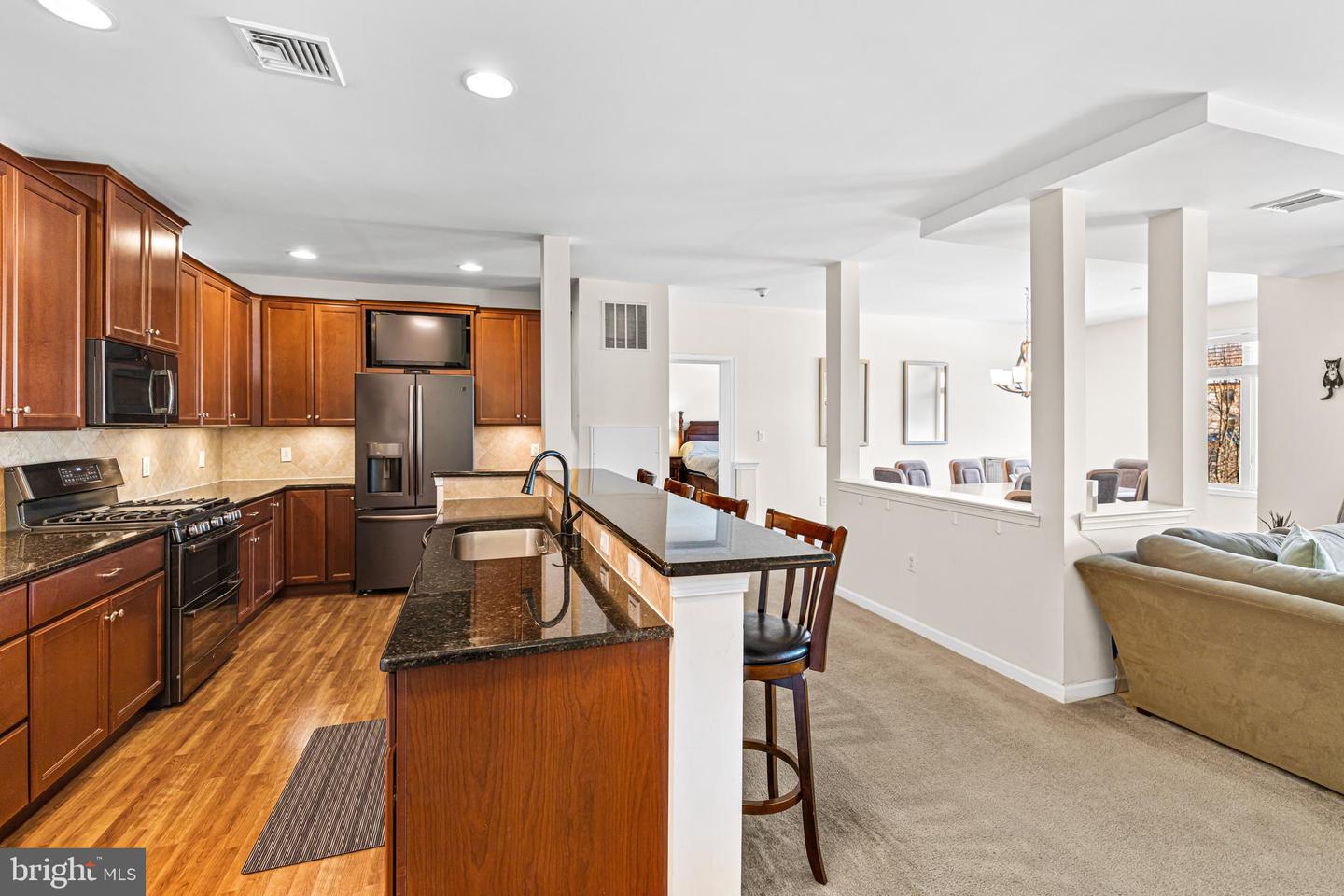 372 Carson Terrace, Huntingdon Valley