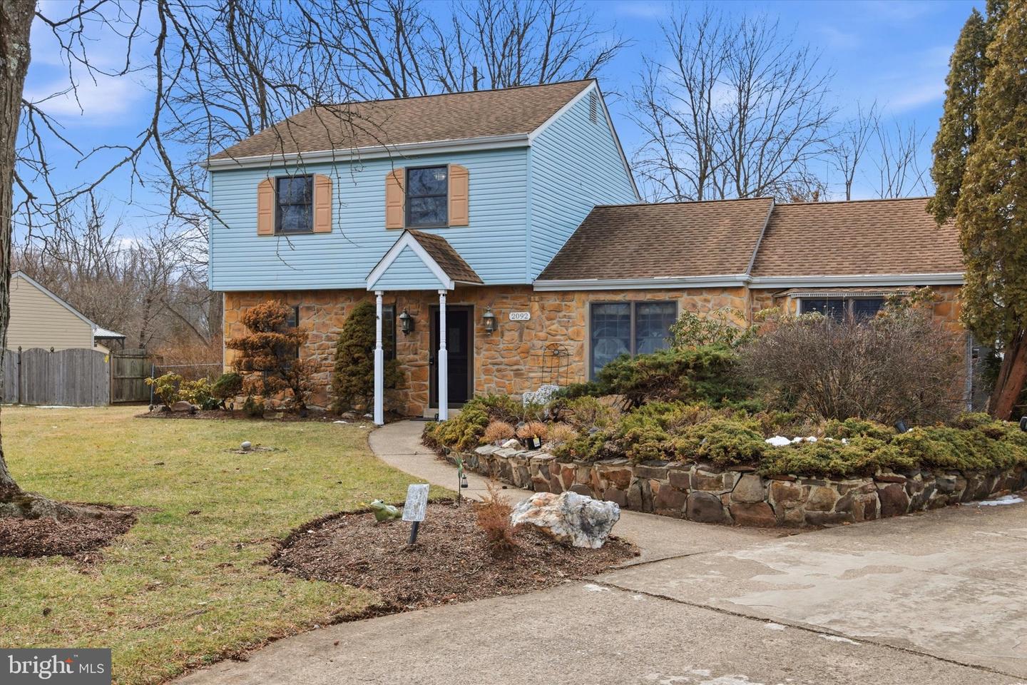 2092 Hawthorne Lane, Hatfield