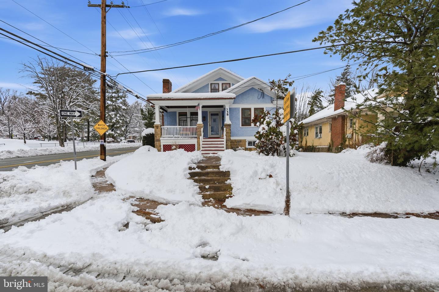 358 Oak Road, Glenside