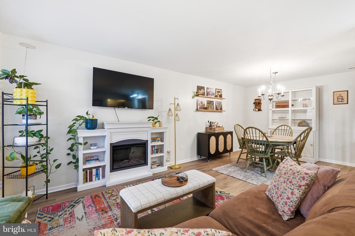 52 Dogwood Lane #d-9, Horsham