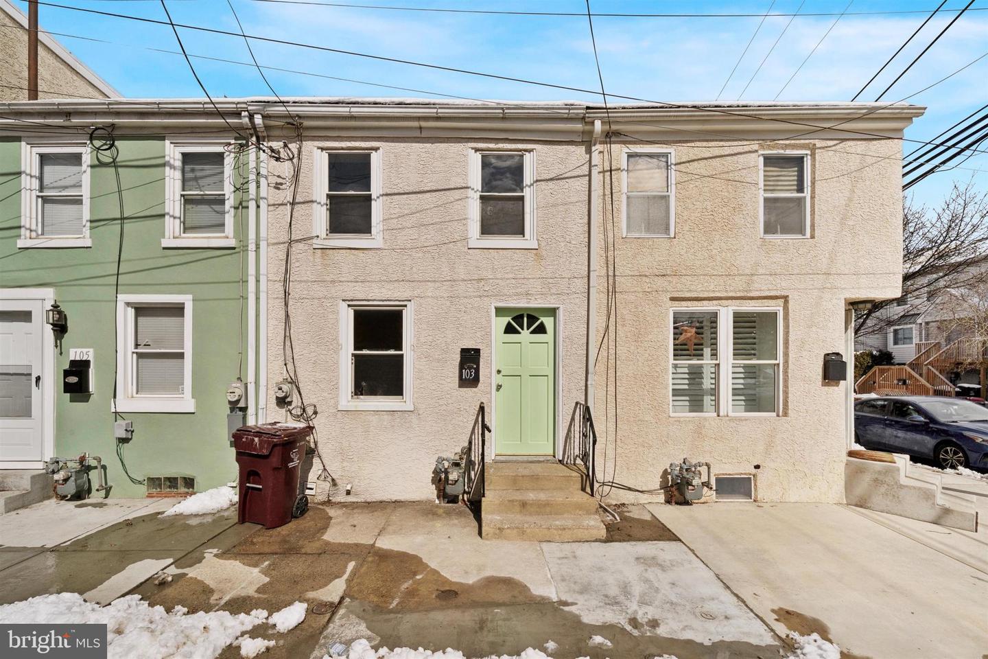 103 W 3rd Street, Bridgeport