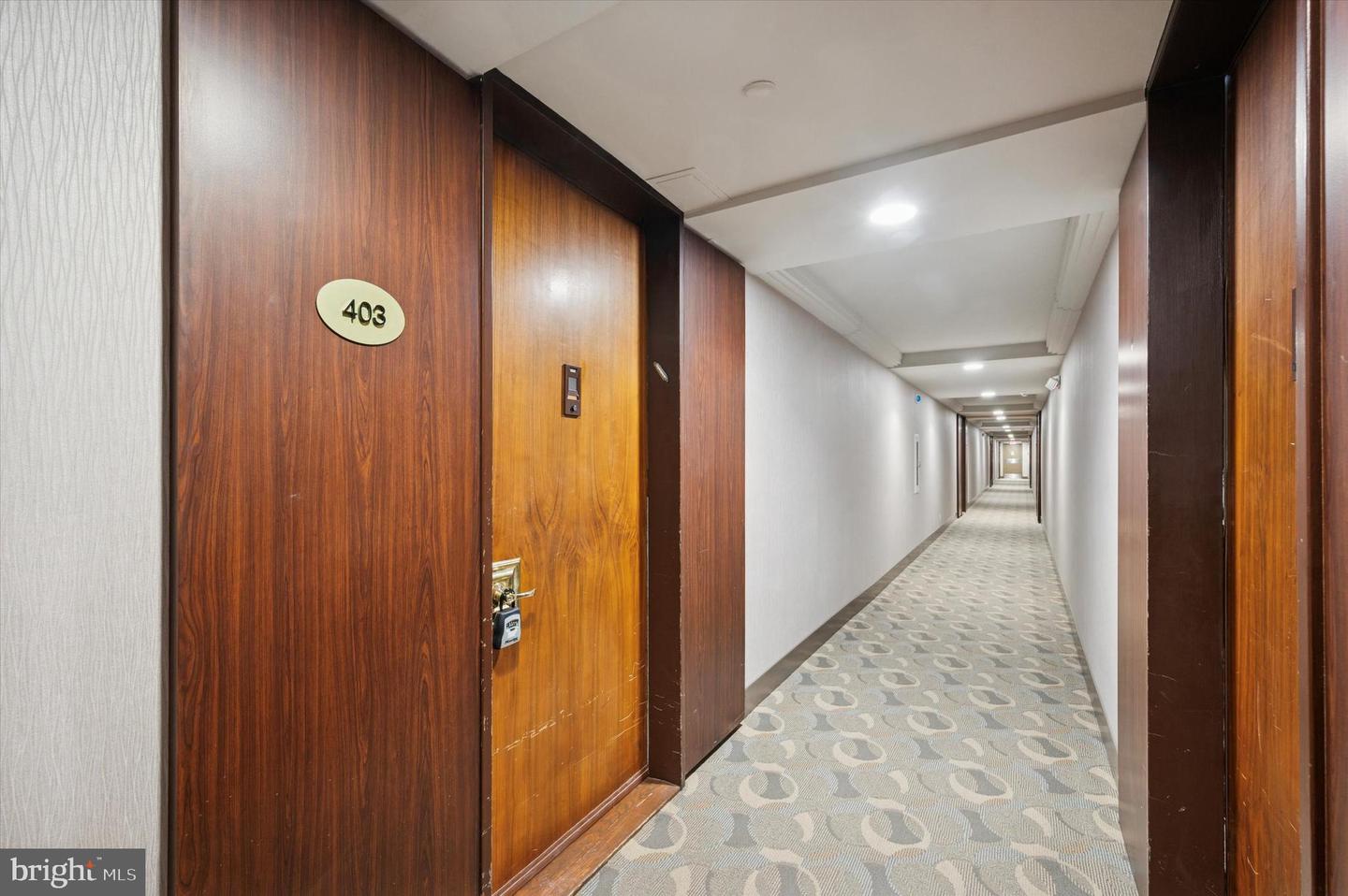 1001 City Avenue #E-403, Wynnewood