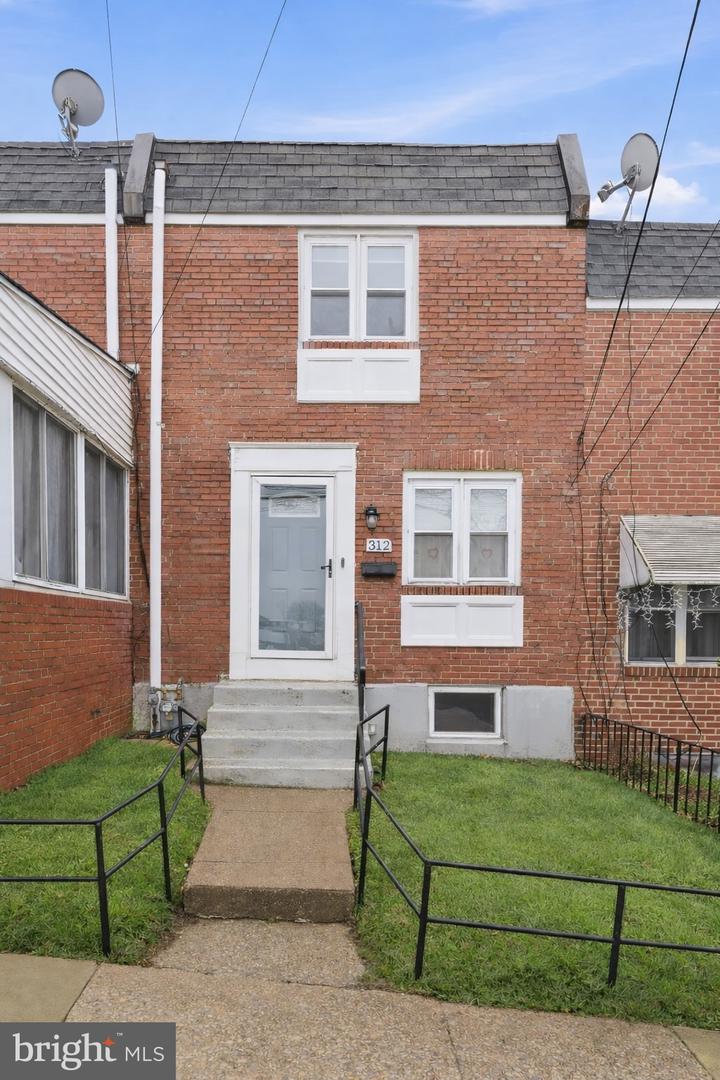 312 E Rambo Street, Bridgeport