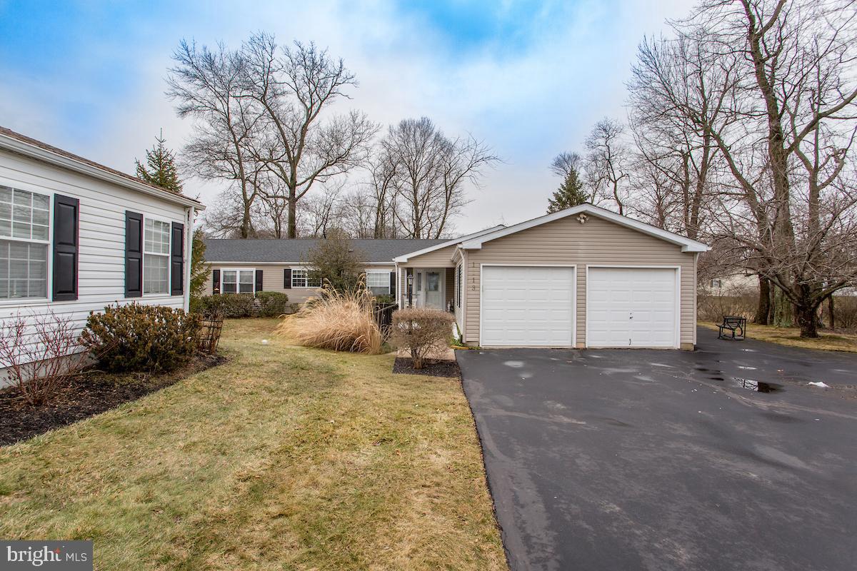 1113 Harvest Lane, North Wales