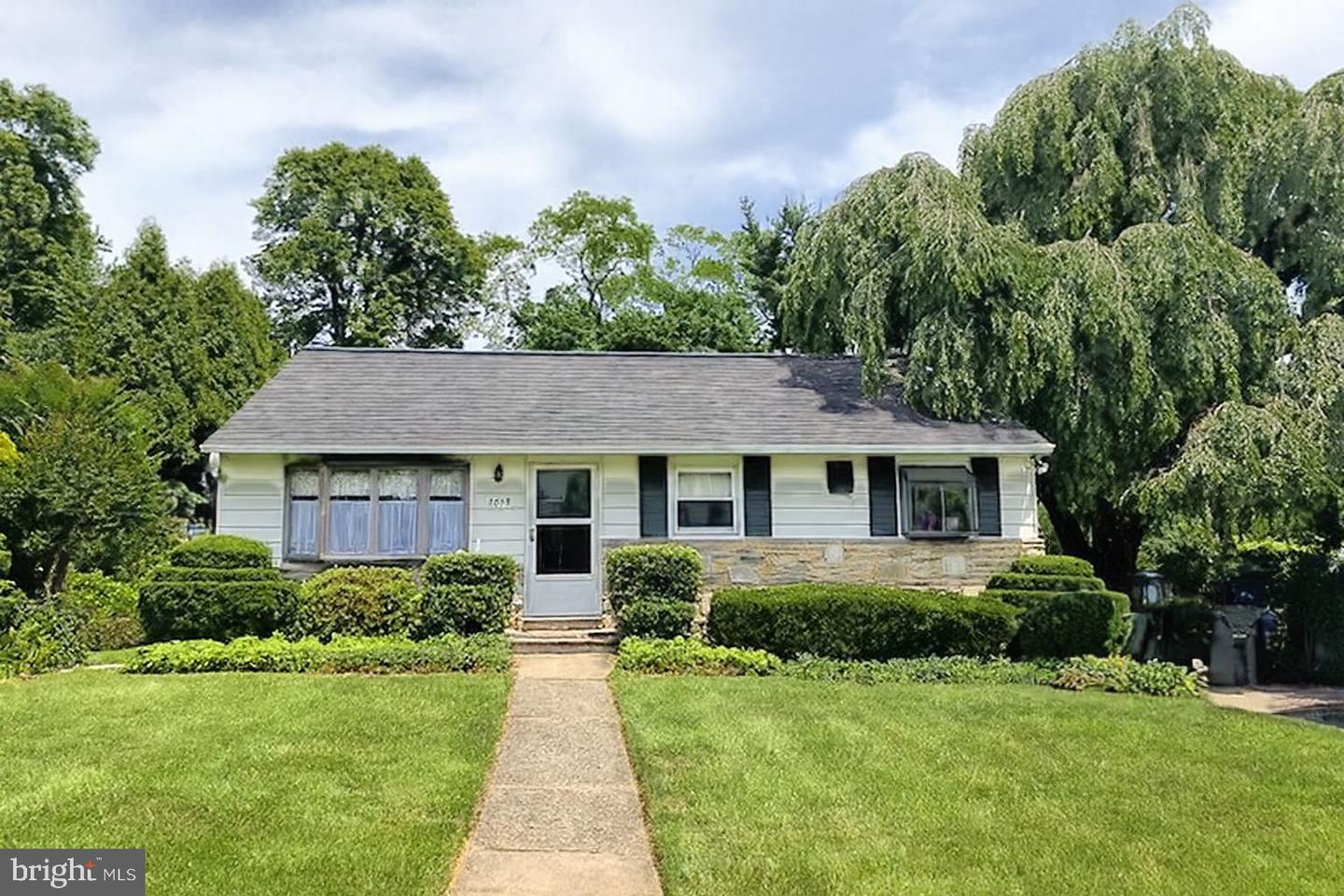 3009 Limekiln Pike, Glenside