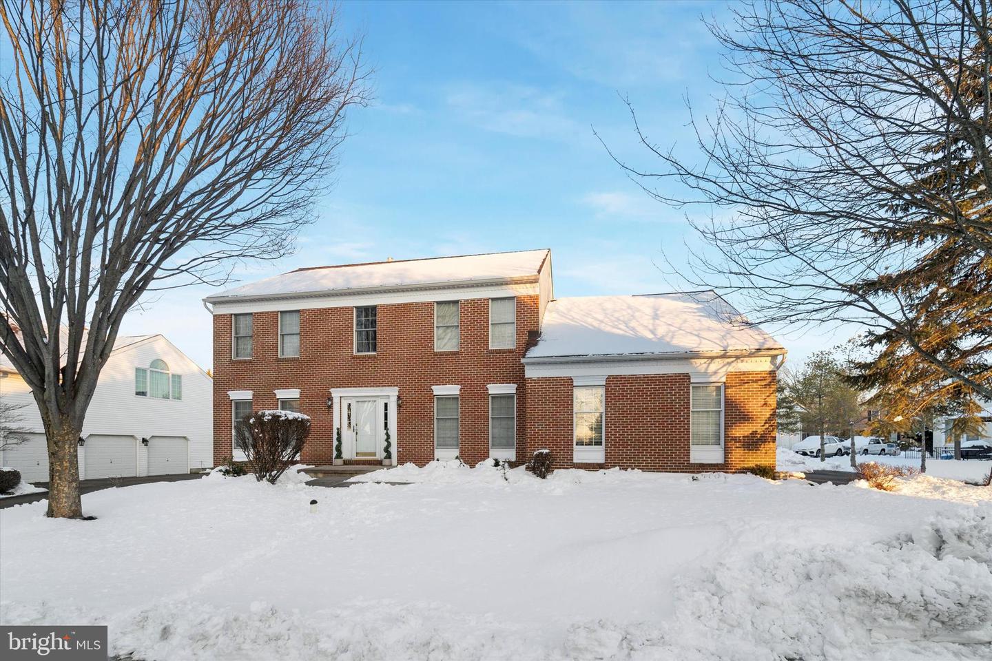 218 Hazeltine Circle, Blue Bell