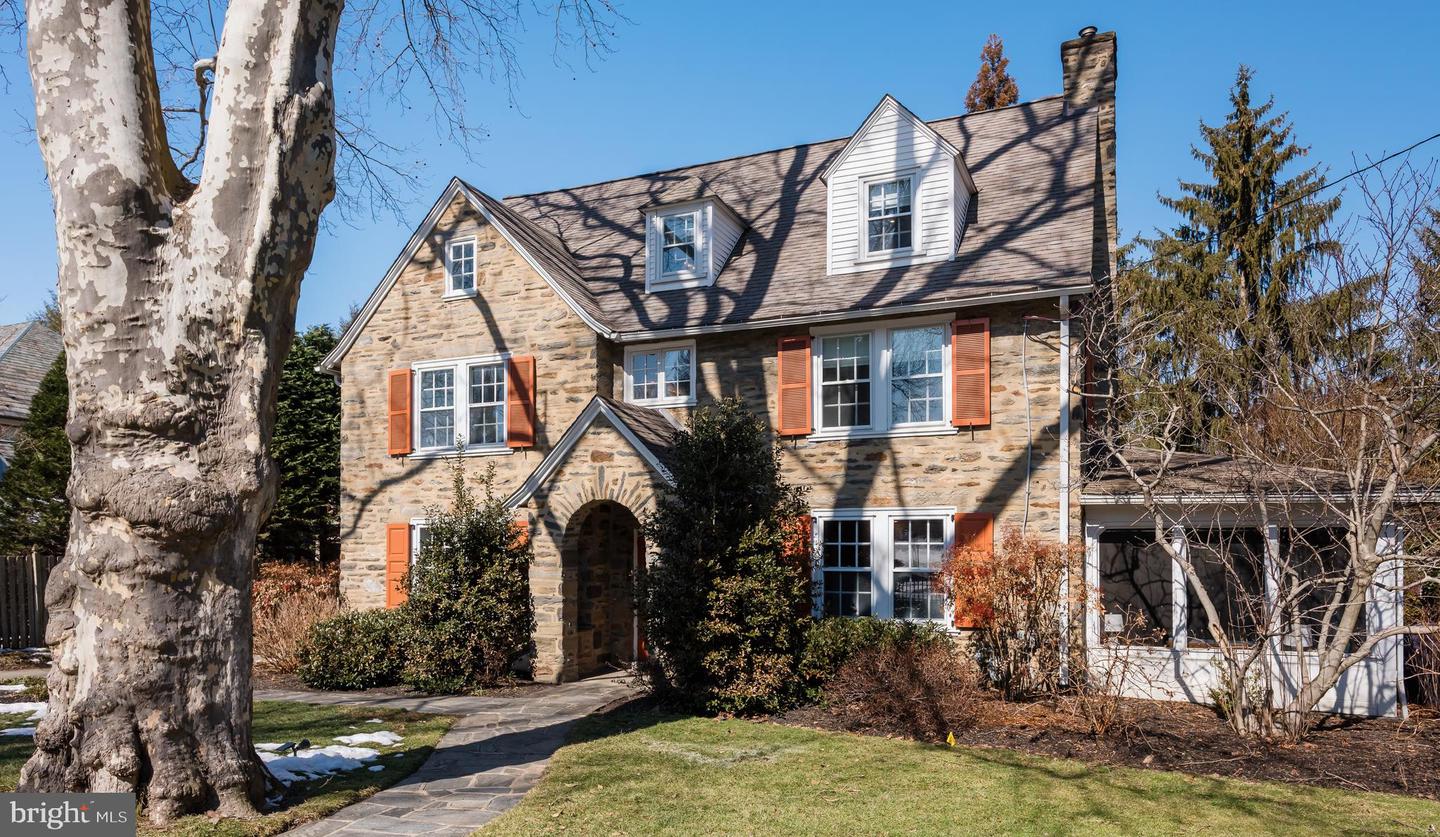 621 Pembroke Road, Bryn Mawr