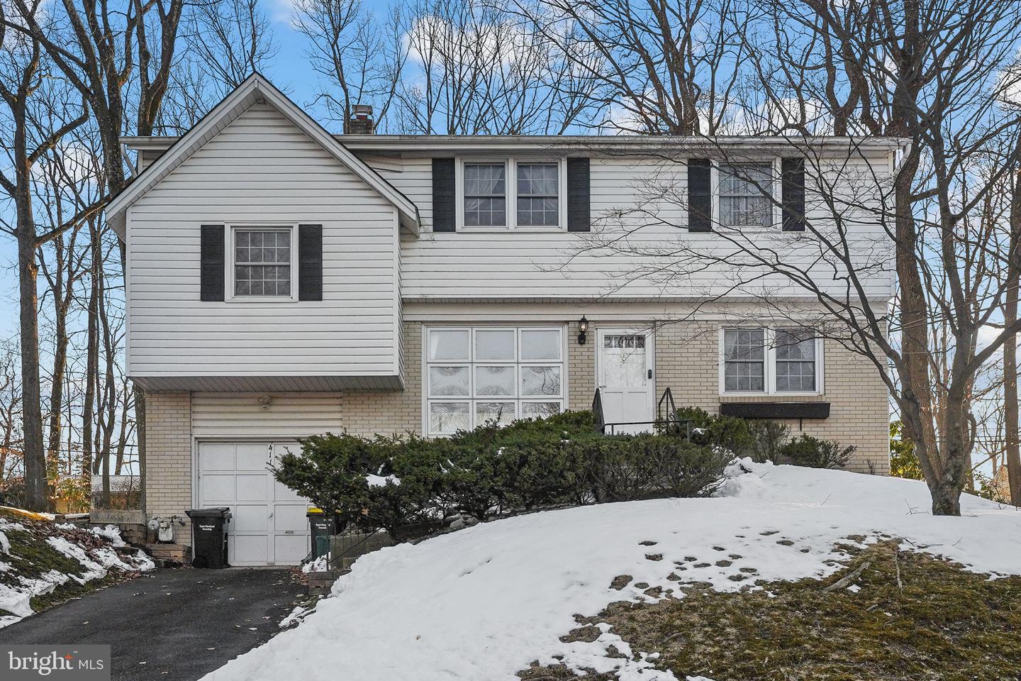 411 Greyhorse Road, Willow Grove