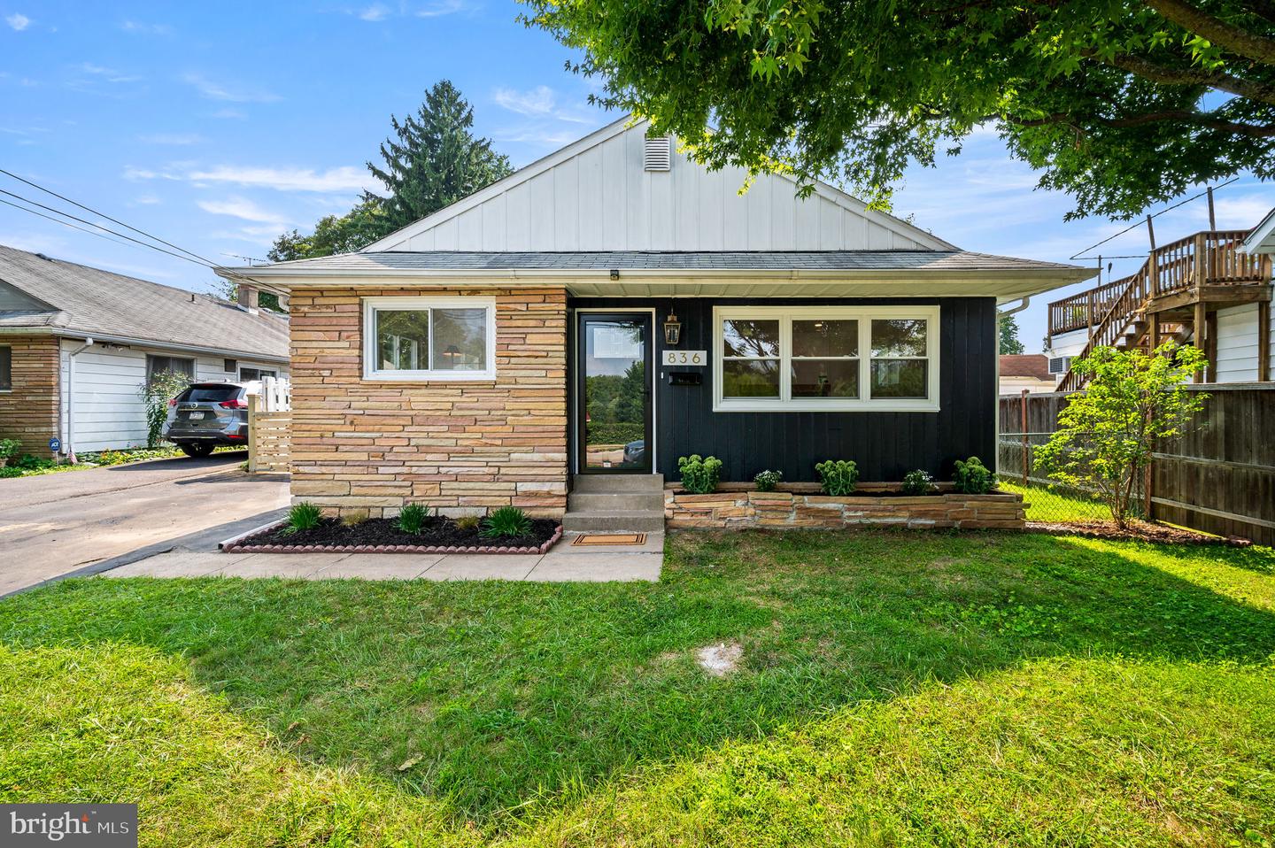 836 Jenkintown Road, Elkins Park