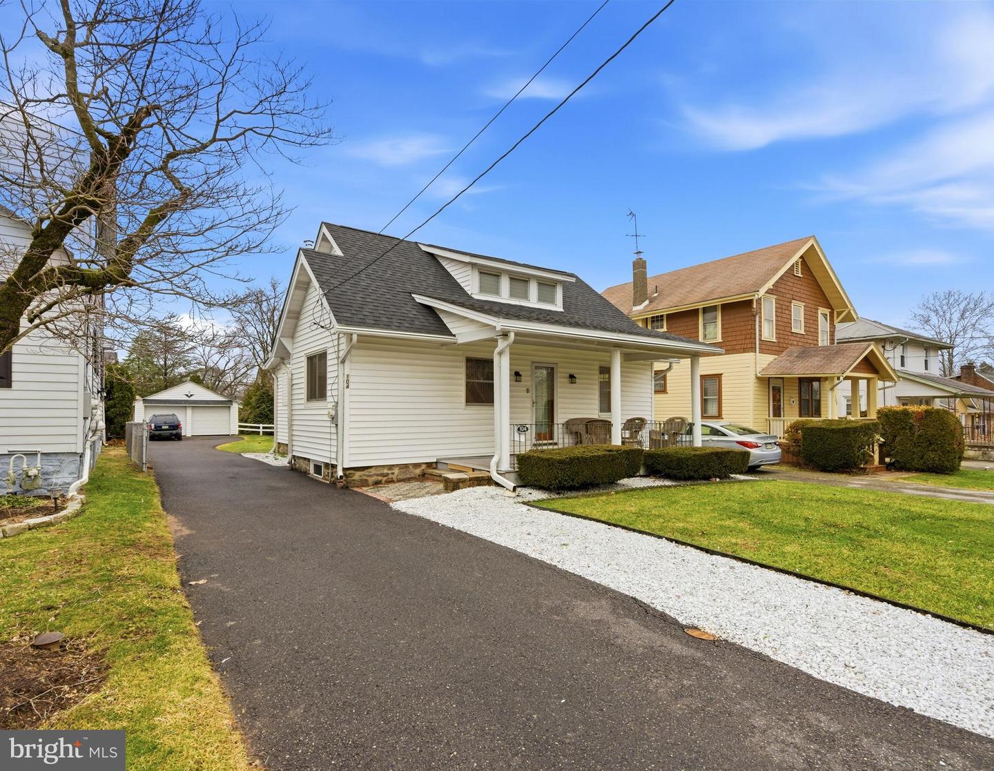 104 Montgomery Avenue