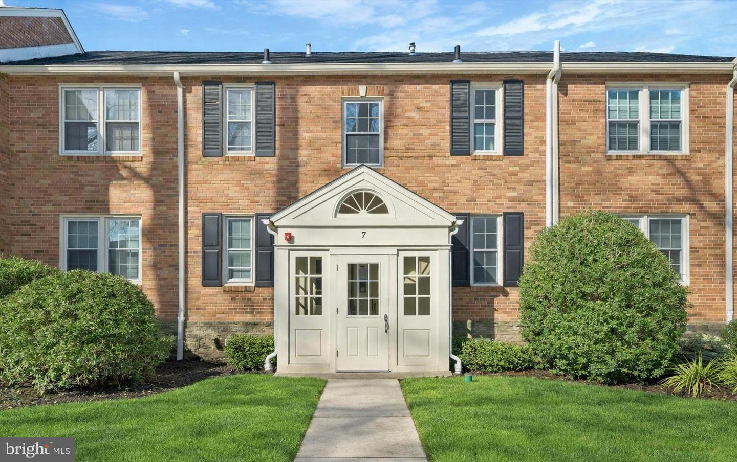 42 Conshohocken State Road #7-B, Bala Cynwyd