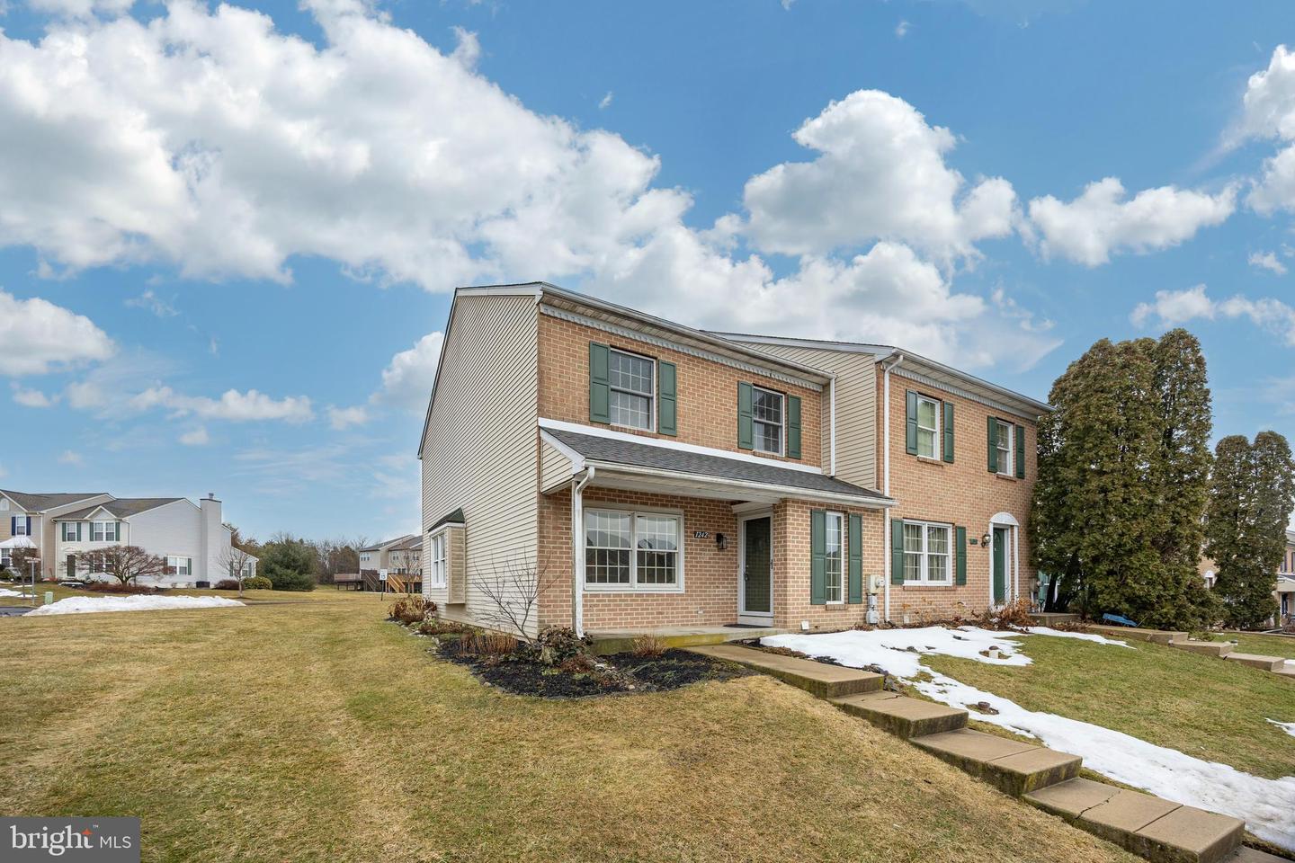 1242 Pine Ridge Drive, Perkiomenville