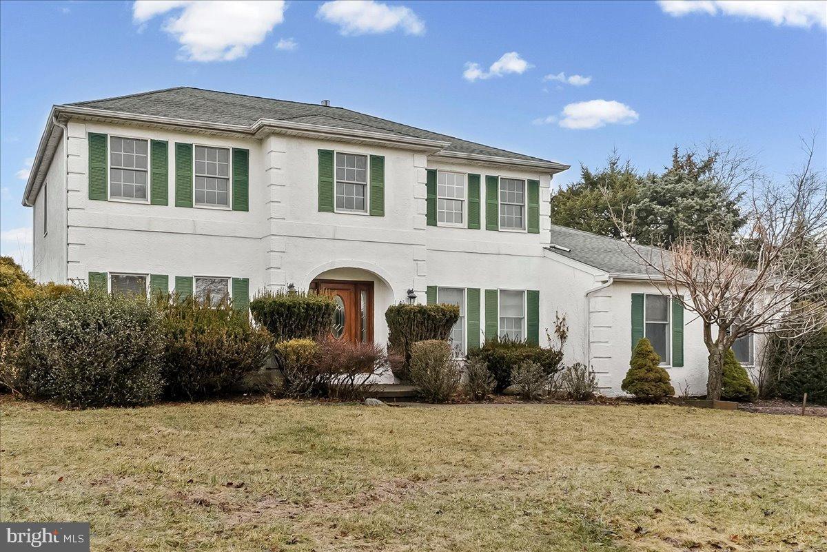 121 Gwynmont Drive, North Wales