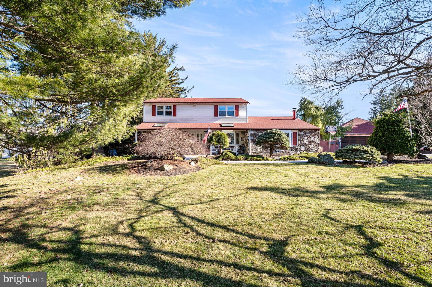 947 Barnswallow Lane, Huntingdon Valley
