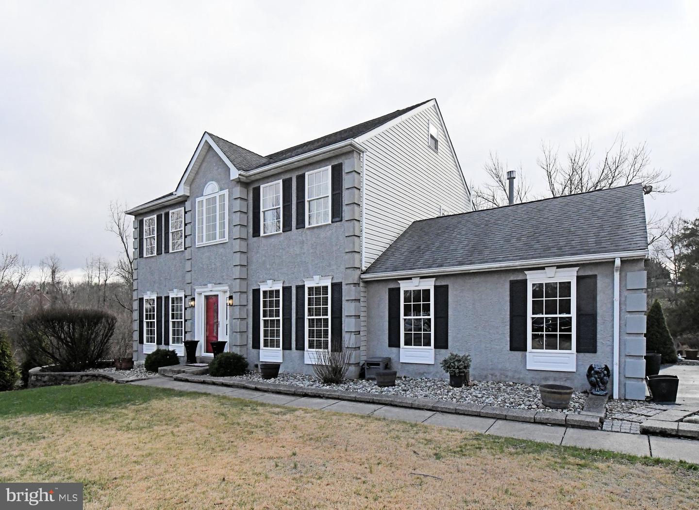 440 Sunny Ridge Road, Gilbertsville