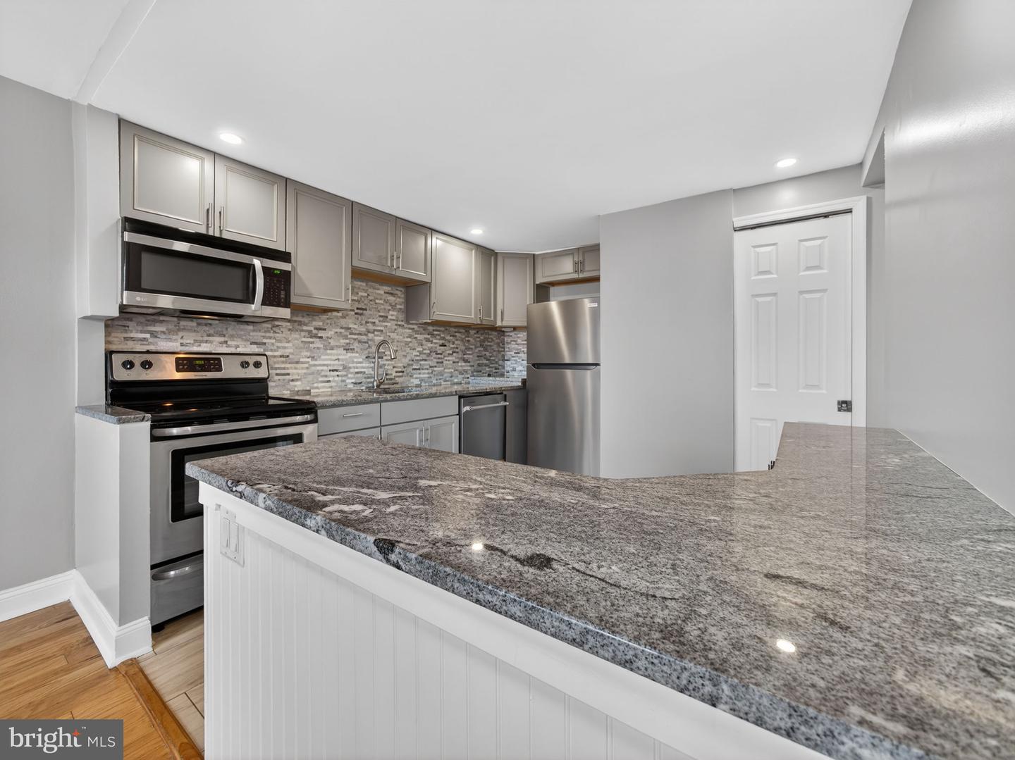 256 Arbour Court, North Wales