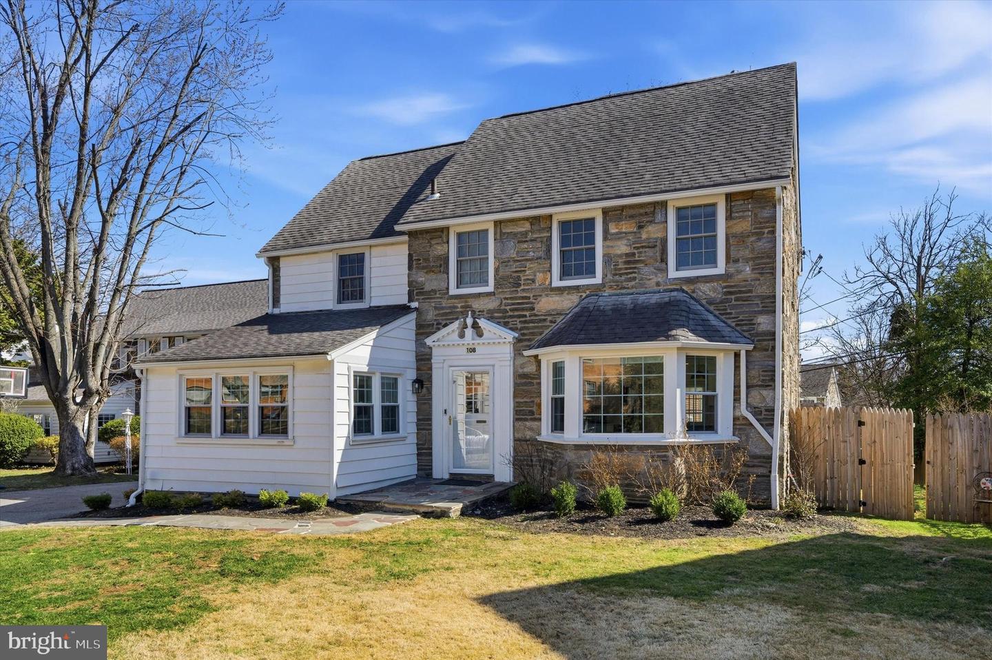 108 Summit Lane, Bala Cynwyd
