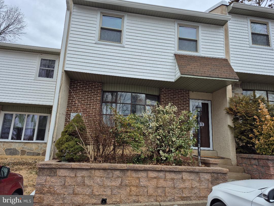 401 Woodside Circle