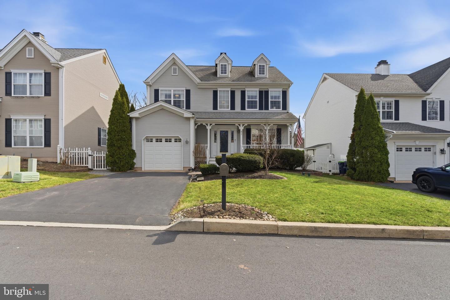 411 Dartmoor Road, Schwenksville