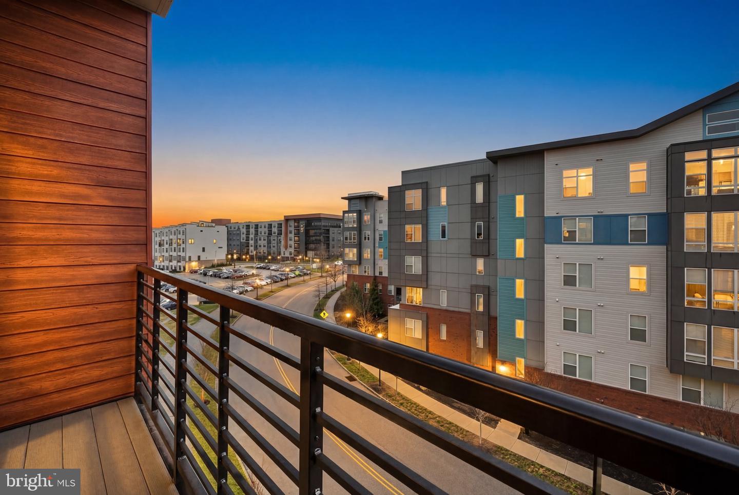 575 S Goddard Boulevard #502