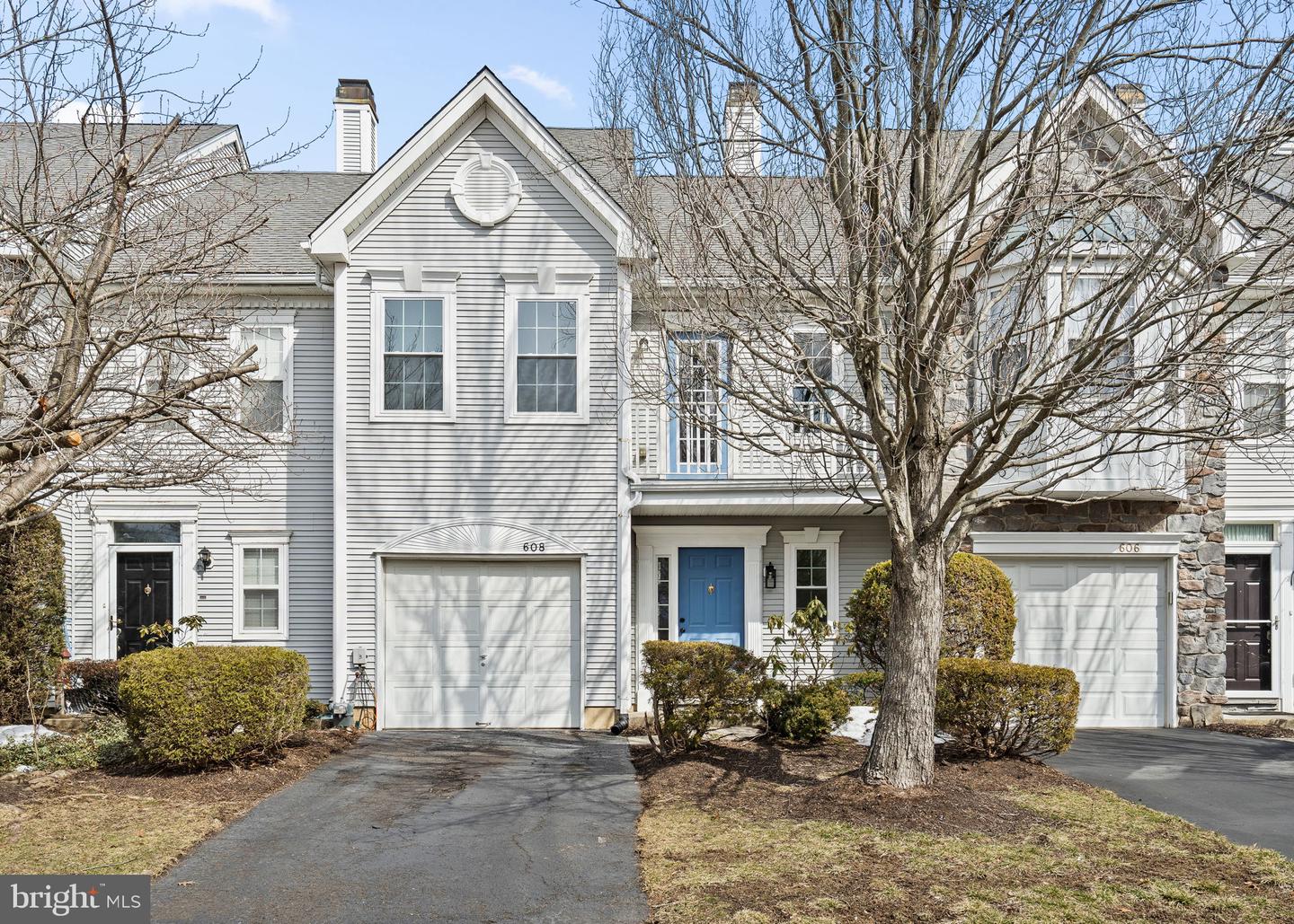 608 Ascot Court, North Wales
