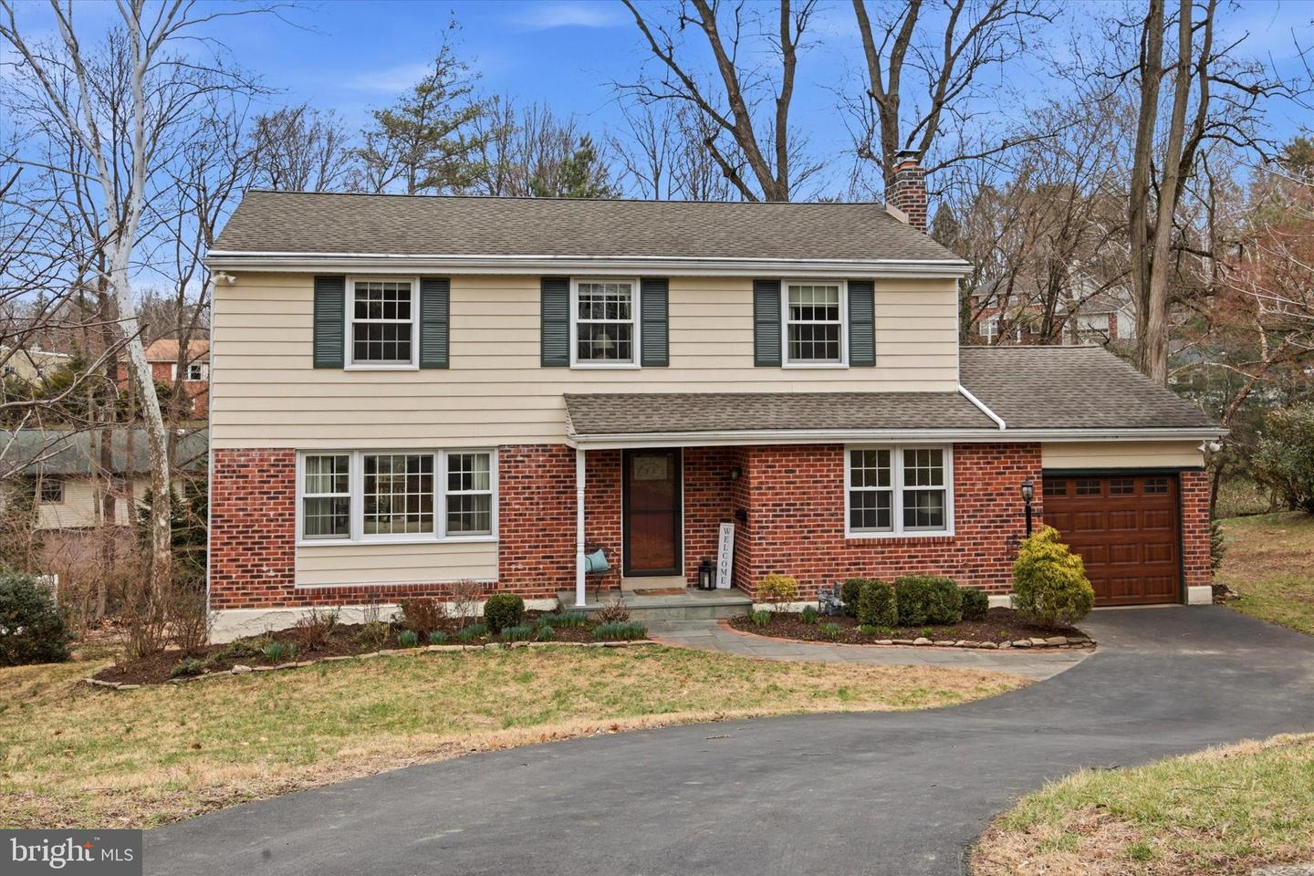 8331 Elliston Drive, Wyndmoor