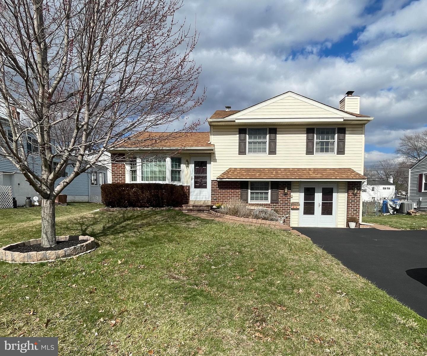 601 Exton Road, Hatboro