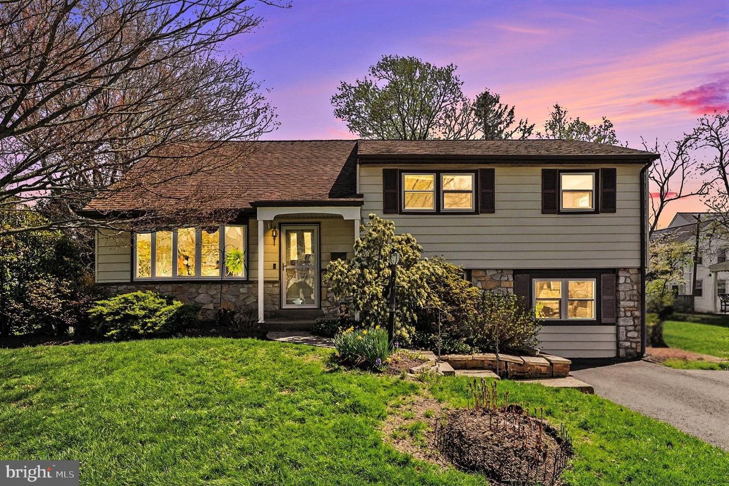 256 Woodlawn Drive, Lansdale