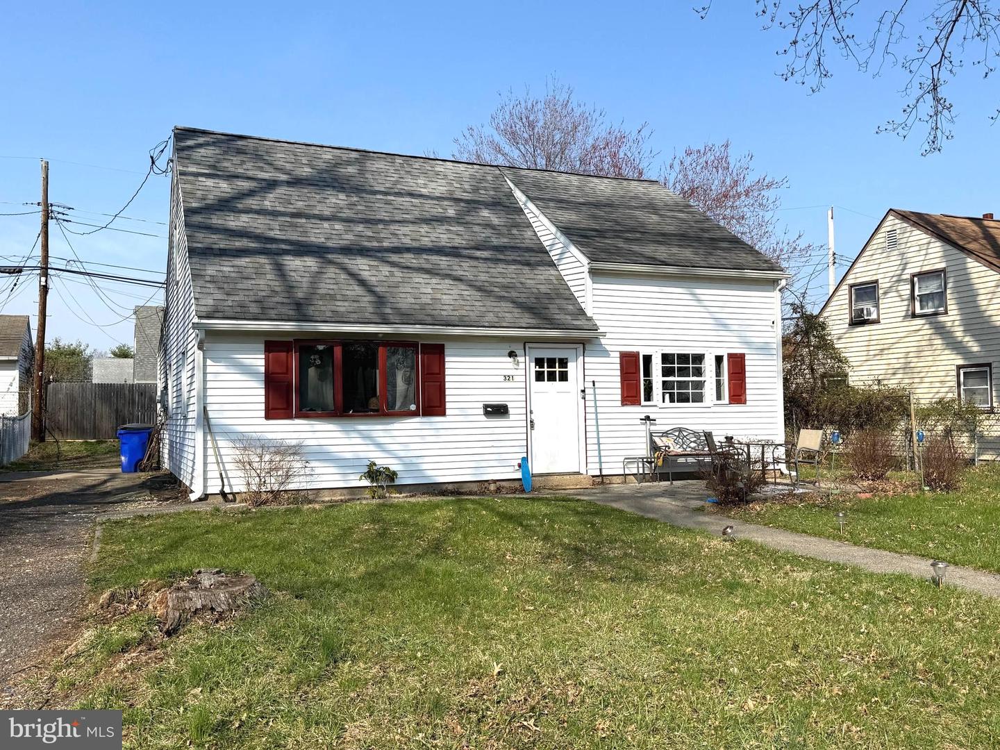 321 W Chestnut Street, Pottstown