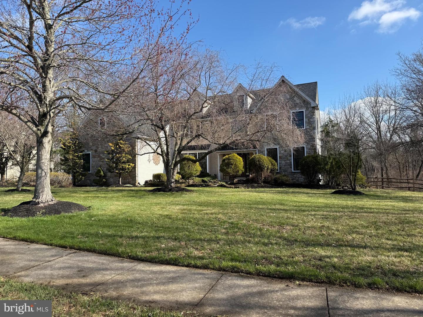 118 Davis Drive, North Wales