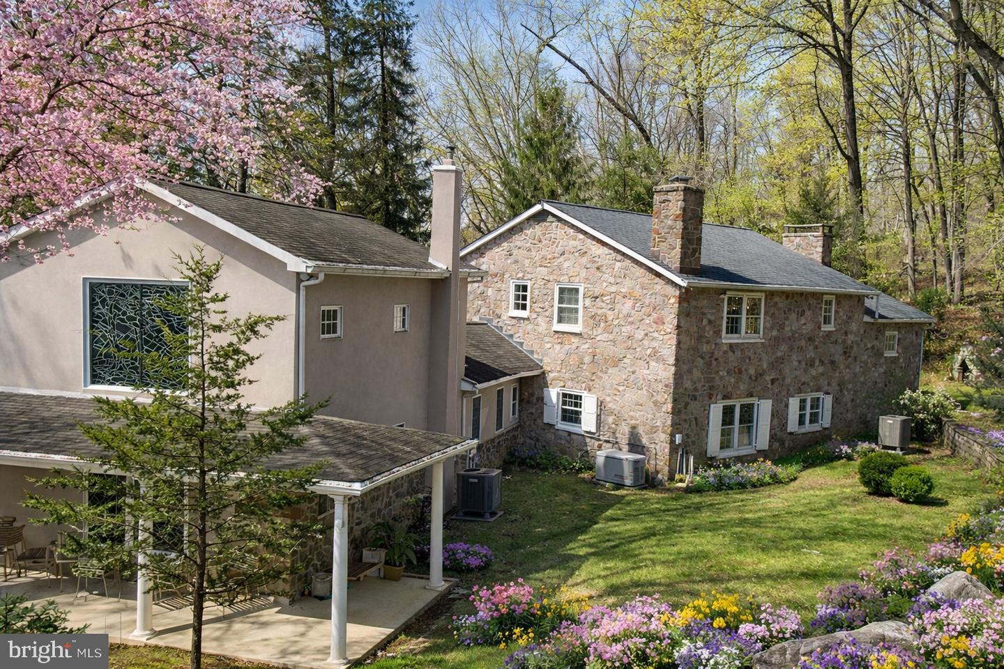 941 Cedar Road, Schwenksville