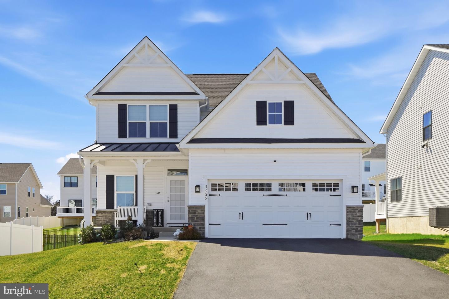 1025 Trillium Lane