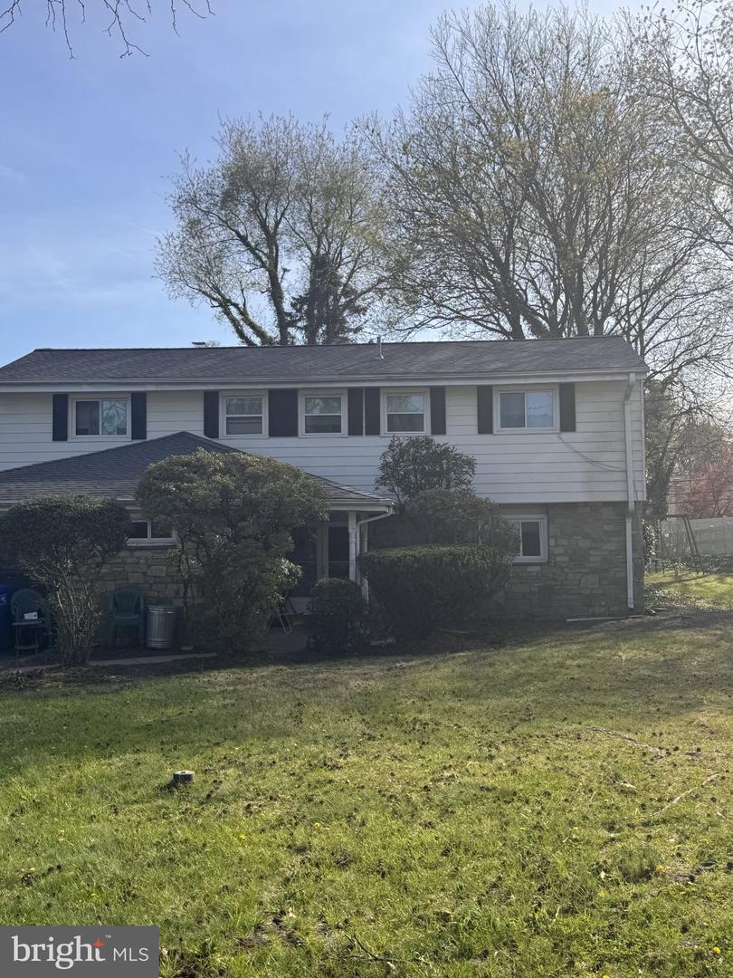 1456 Thornberry Road