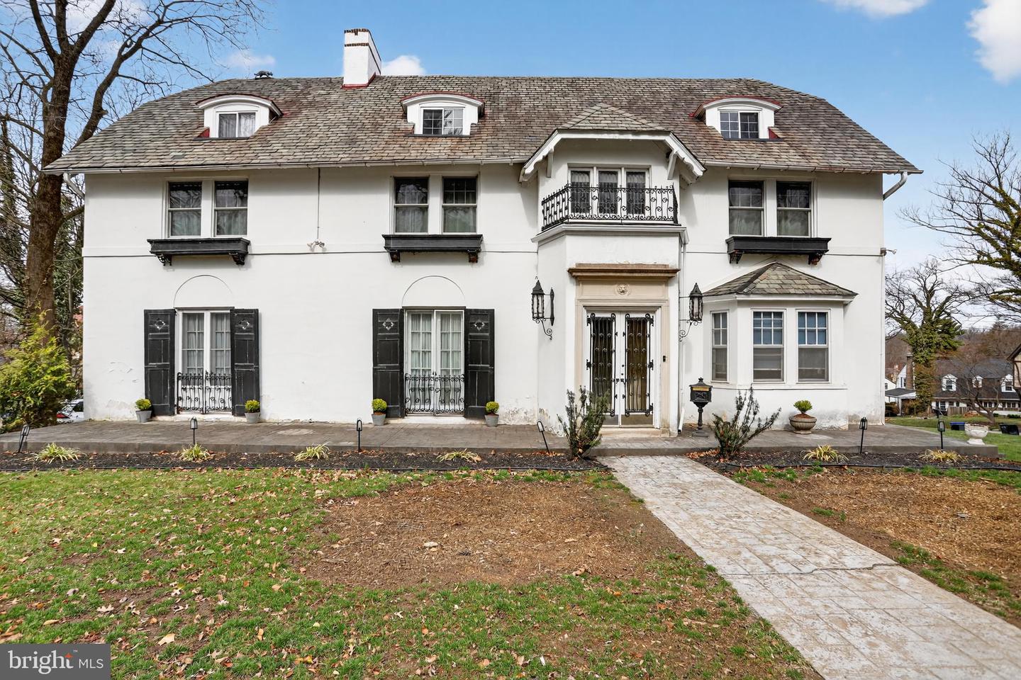 8148 High School Road, Elkins Park