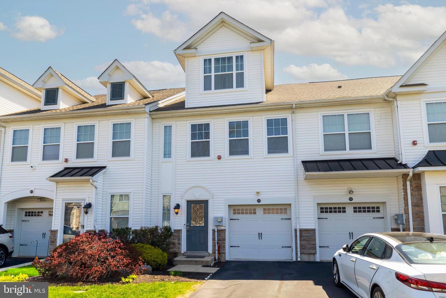 303 Ross Court