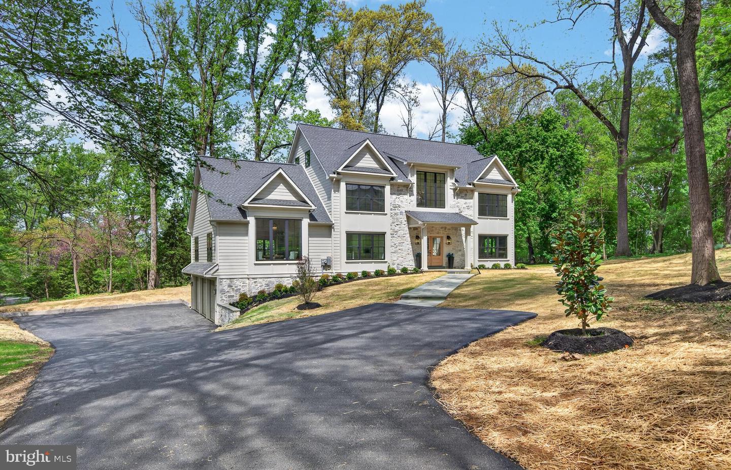 828 Summit Road, Penn Valley