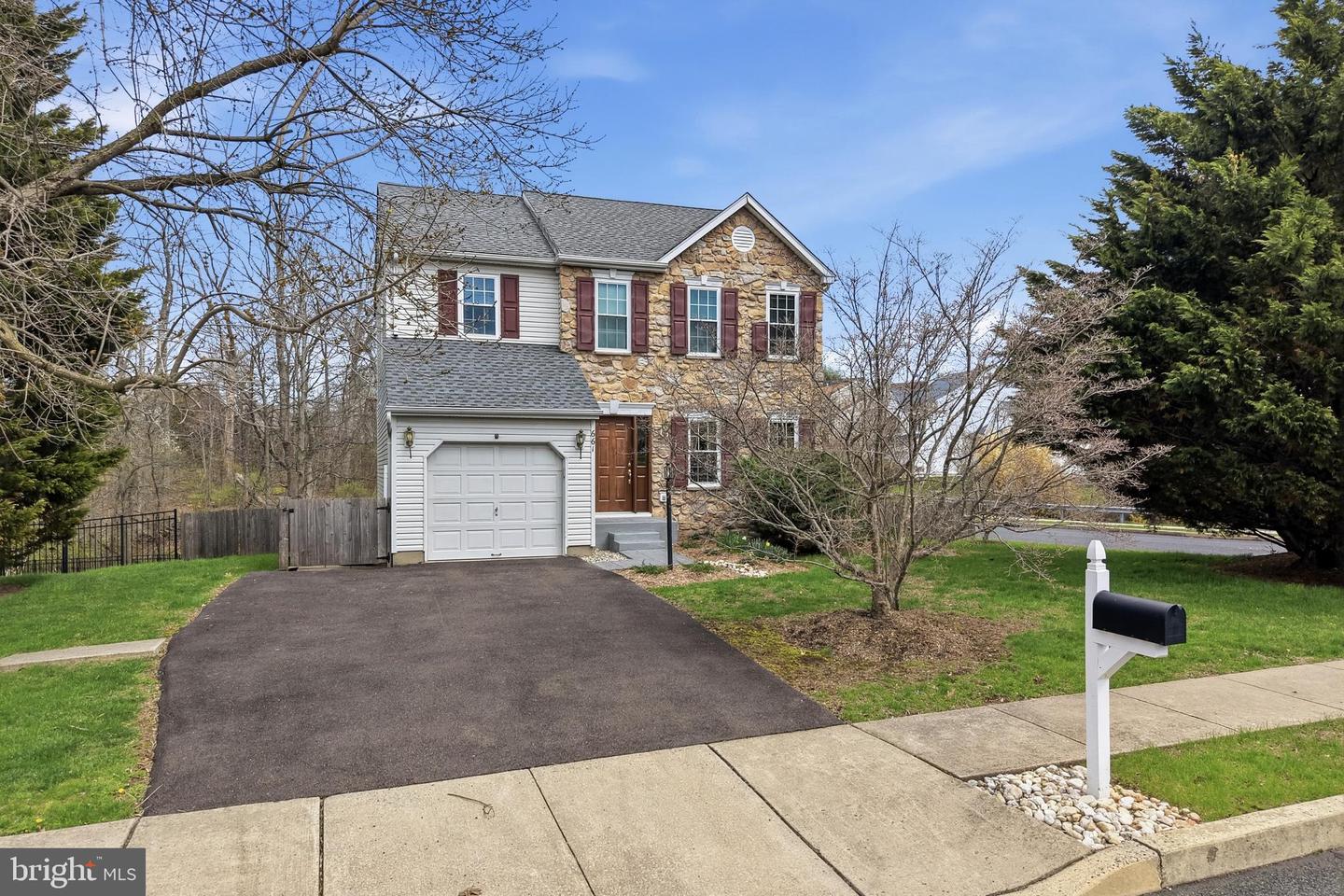 661 Birch Circle, Telford