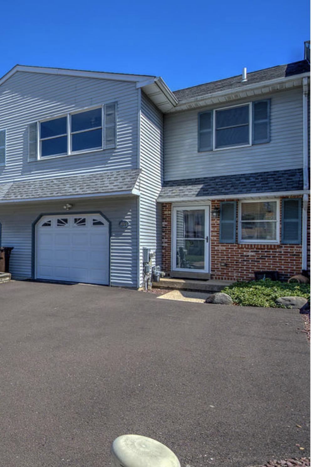 164 Jonathan Drive, North Wales
