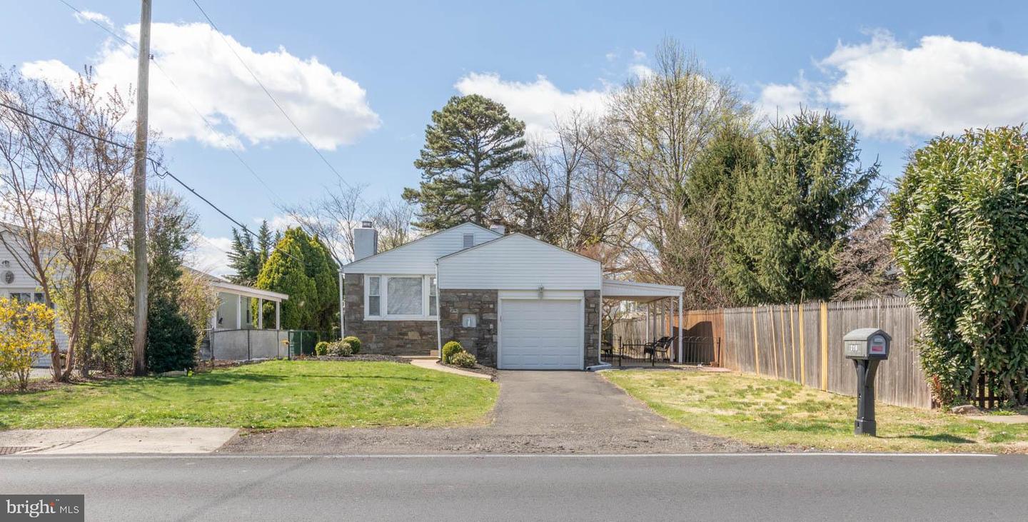 318 Shelmire Street, Jenkintown