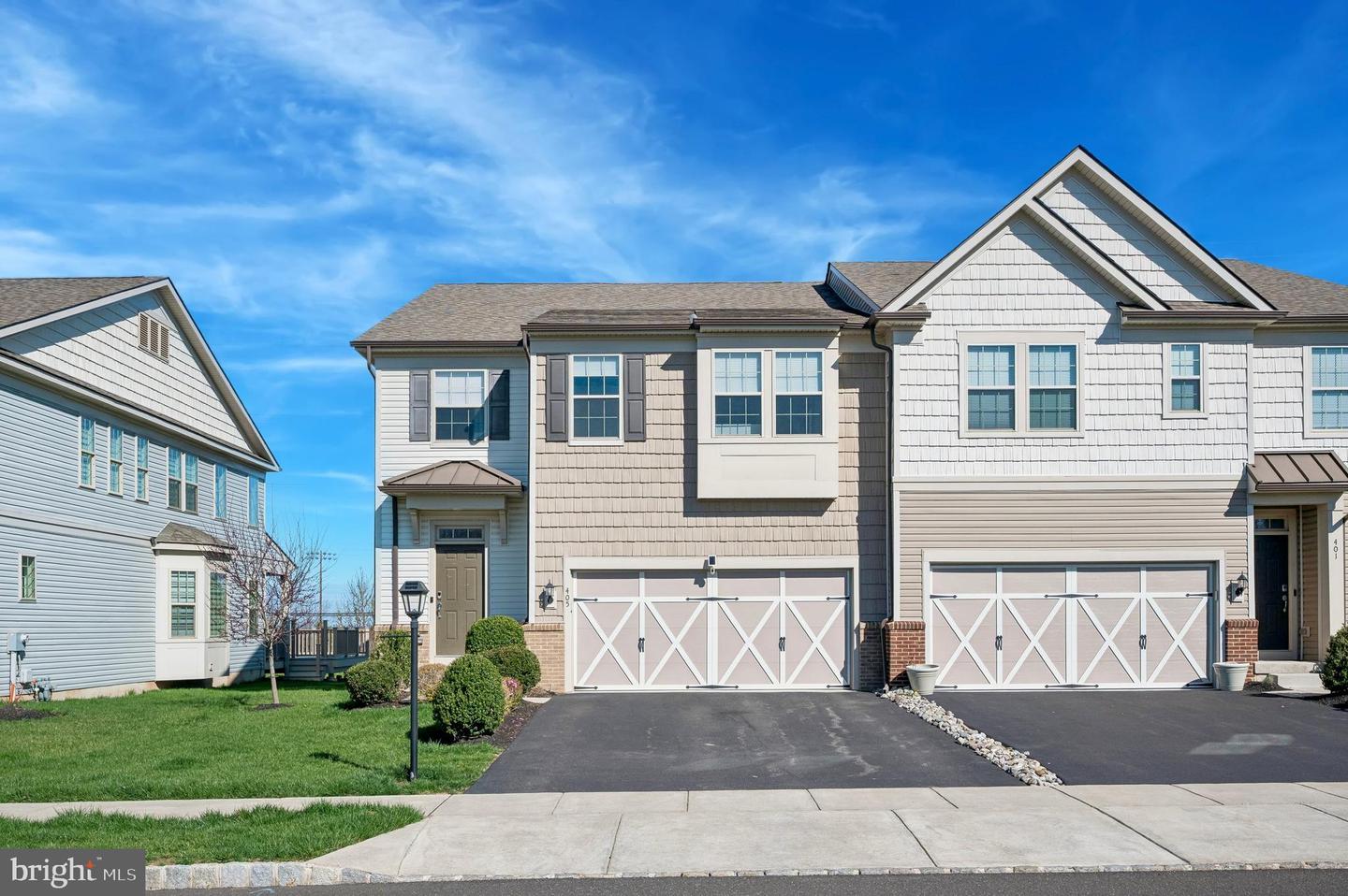 405 Sanctuary Court, North Wales