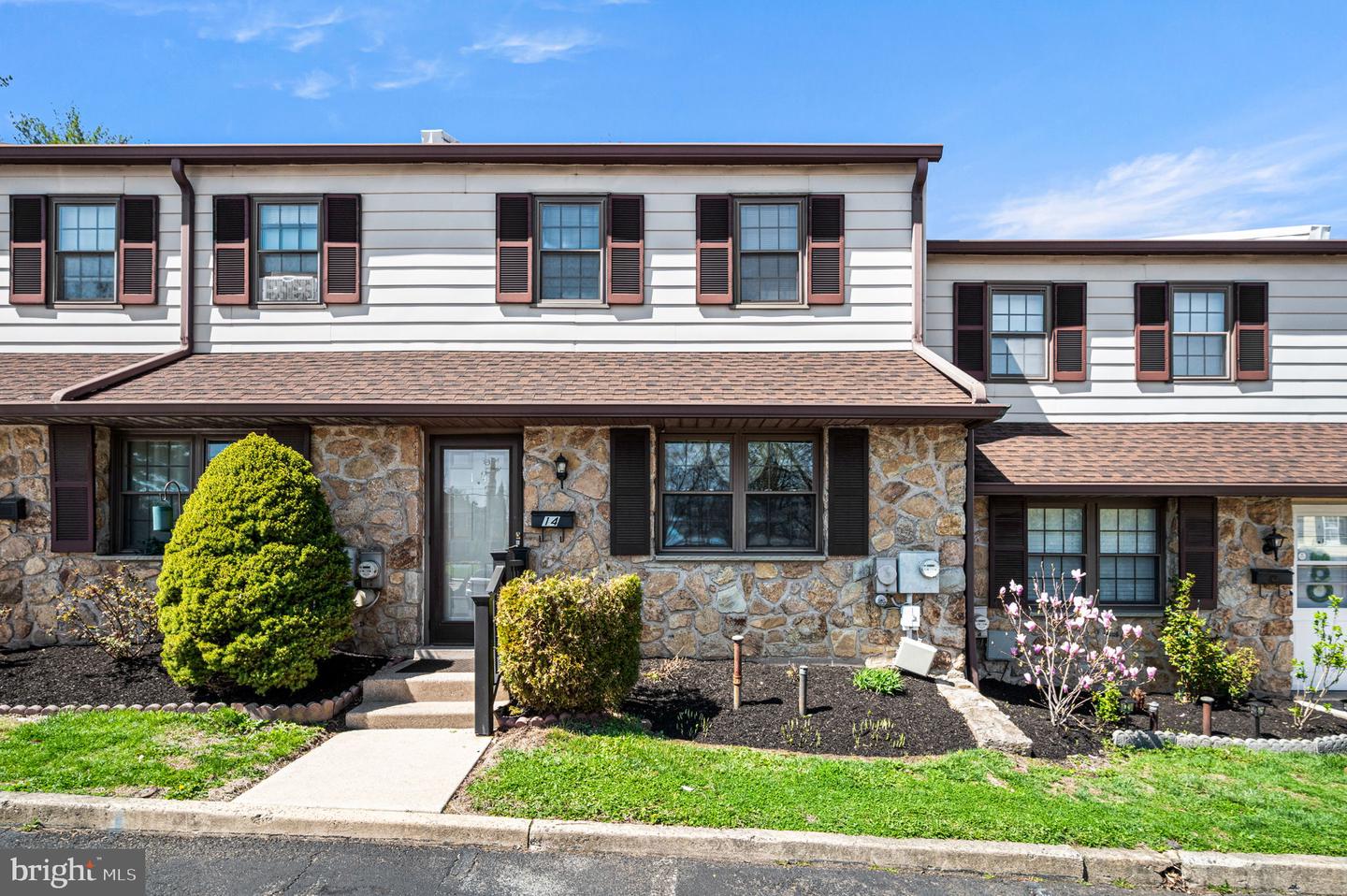1006 N York Road #14, Willow Grove