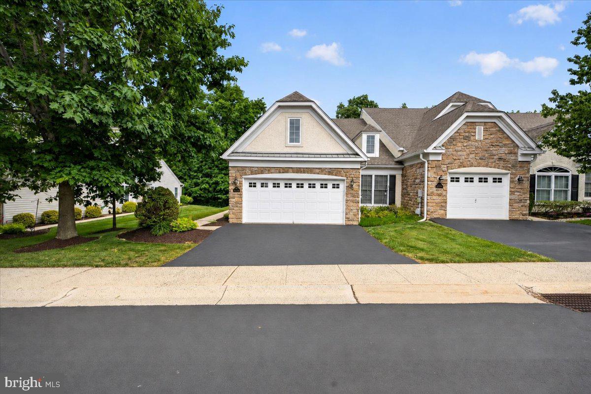 377 Brittany Court