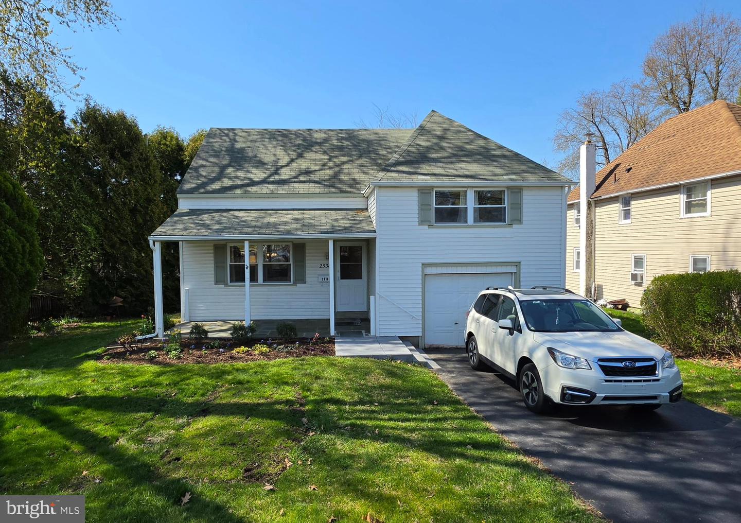 2538 Woodland Road, Abington