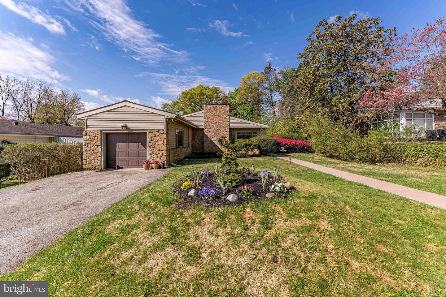 266 Tomkenn Road, Wynnewood