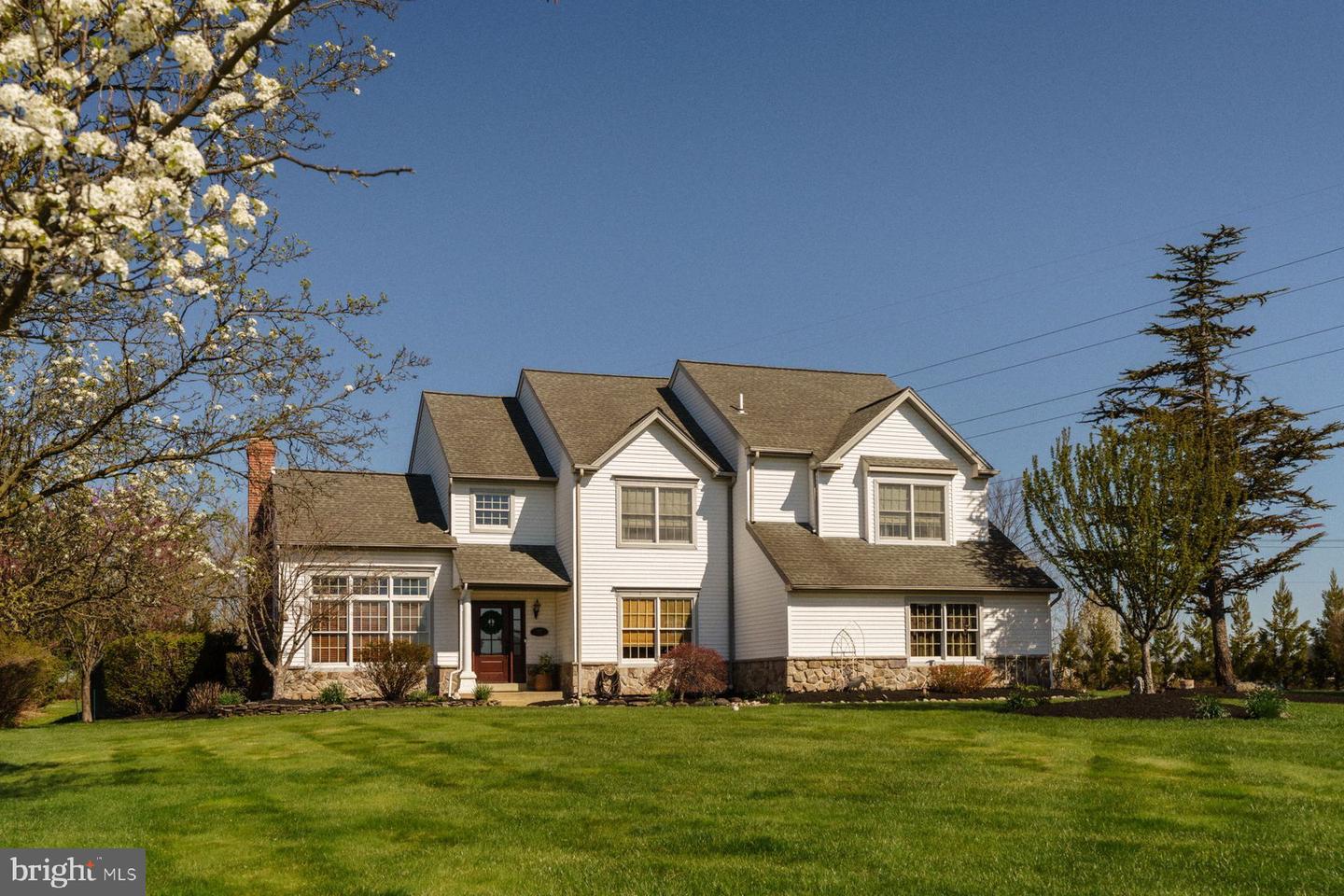 614 Glenview Drive, Horsham